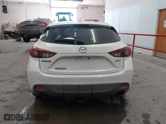 2015 Mazda Mazda3 i Touring with VIN 3MZBM1L76FM178980, listed as a IAAI auction lot 41570806 with 155,064 mi miles. Bid and sale history available at carsss.com. Image 16.