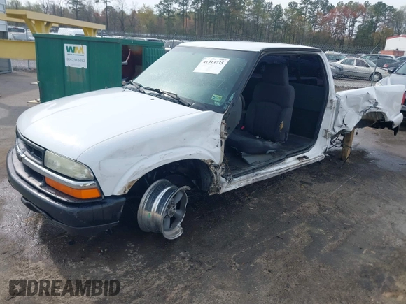 2003 Chevrolet S-10 LS with VIN 1GCCS19X338150624, listed as a IAAI auction lot 41913735 with 255,608 mi miles and . Bid and sale history available at DreamBid. Image 18.