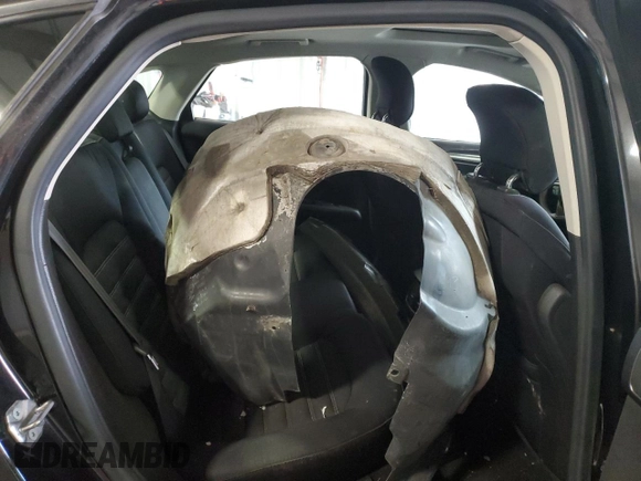 2015 Ford Fusion SE z VIN 3FA6P0H77FR130332, wystawiony jako Copart lot #43928615 z przebiegiem 240 042 mil mil oraz Szkoda całkowita • Salvage title. Historia ofert i sprzedaży dostępna na DreamBid. Obrazek 10.
