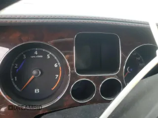 2007 Bentley Continental GT z VIN SCBCR73W77C040583, wystawiony jako Copart lot #72127694 z przebiegiem Nie podano mil oraz Czysty tytuł • Clean title. Historia ofert i sprzedaży dostępna na DreamBid. Obrazek 9.