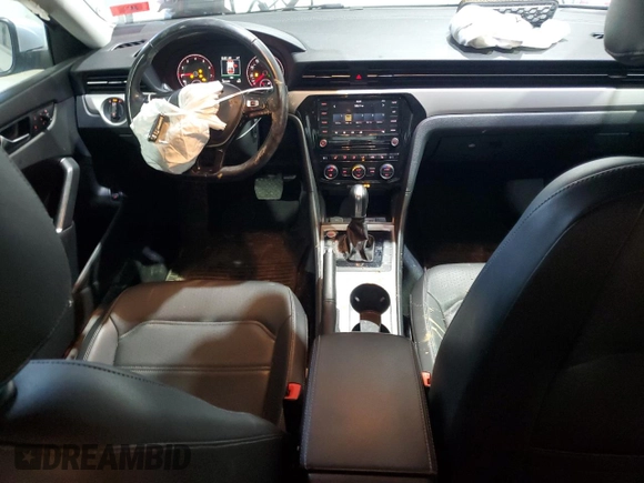 2020 Volkswagen Passat SE z VIN 1VWWA7A37LC005706, wystawiony jako Copart lot #51041245 z przebiegiem 107 275 mil mil oraz Szkoda całkowita • Salvage title. Historia ofert i sprzedaży dostępna na DreamBid. Obrazek 8.