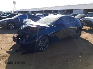 2019 Mazda Mazda3 Hatchback with VIN JM1BPBJM2K1125001, listed as a Copart auction lot 38171733 with 0 mi miles. Bid and sale history available at carsss.com. Image 1.