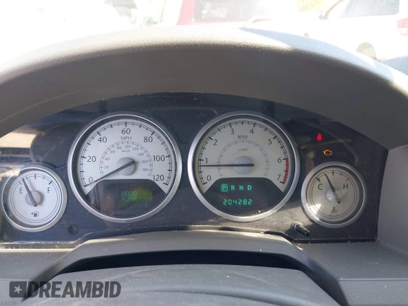 2008 Chrysler Town & Country Touring with VIN 2A8HR54P88R114822, listed as a IAAI auction lot 42051944 with 204,282 mi miles and . Bid and sale history available at DreamBid. Image 7.