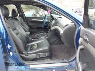 2006 Acura TSX z VIN JH4CL96886C011291, wystawiony jako IAAI lot #42007177 z przebiegiem 177 959 mil mil oraz . Historia ofert i sprzedaży dostępna na DreamBid. Obrazek 5.
