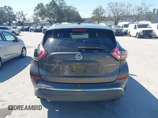 2015 Nissan Murano Platinum z VIN 5N1AZ2MG7FN230347, wystawiony jako IAAI lot #41545220 z przebiegiem 134 435 mil mil oraz . Historia ofert i sprzedaży dostępna na DreamBid. Obrazek 17.