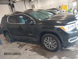 2017 GMC Acadia SLT z VIN 1GKKNULS6HZ183740, wystawiony jako IAAI lot #42006210 z przebiegiem 101 265 mil mil oraz . Historia ofert i sprzedaży dostępna na DreamBid. Obrazek 13.