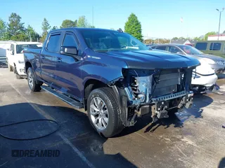 2019 Chevrolet Silverado 1500 RST with VIN 3GCUYEED1KG240059, listed as a IAAI auction lot 42048446 with 111,418 mi miles and . Bid and sale history available at DreamBid. Image 1.