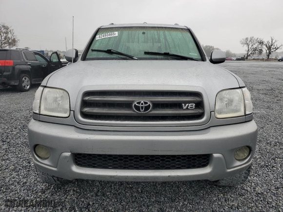 2001 Toyota Sequoia SR5 with VIN 5TDZT34A01S024249, listed as a Copart auction lot 42493465 with 174,587 mi miles and Salvage Title. Bid and sale history available at carsss.com. Image 5.