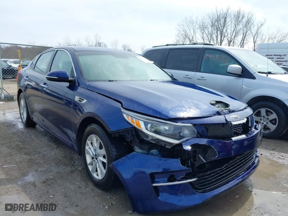 2017 Kia Optima LX with VIN 5XXGT4L39HG152100, listed as a IAAI auction lot 41953707 with 89,273 mi miles. Bid and sale history available at carsss.com. Image 1.
