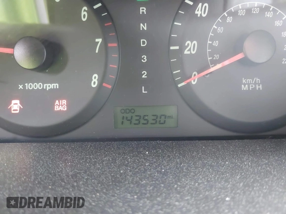 2006 Hyundai Elantra GLS z VIN KMHDN46DX6U304440, wystawiony jako IAAI lot #42251502 z przebiegiem 143 530 mil mil oraz . Historia ofert i sprzedaży dostępna na DreamBid. Obrazek 7.