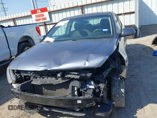 2018 Hyundai Accent SE z VIN 3KPC24A37JE015594, wystawiony jako IAAI lot #41700013 z przebiegiem 78 478 mil mil oraz . Historia ofert i sprzedaży dostępna na DreamBid. Obrazek 13.