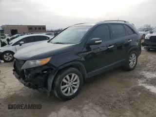 2011 Kia Sorento EX z VIN 5XYKU4A24BG032189, wystawiony jako Copart lot #45767465 z przebiegiem 147 032 mil mil oraz Szkoda całkowita • Salvage title. Historia ofert i sprzedaży dostępna na DreamBid. Obrazek 1.