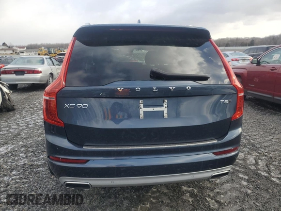 2021 Volvo XC90 Momentum with VIN YV4102PK4M1714699, listed as a Copart auction lot 44028445 with 0 mi miles and Salvage Title. Bid and sale history available at carsss.com. Image 6.
