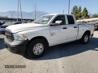 2023 Ram 1500 Tradesman z VIN 1C6RR6FG5PS593994, wystawiony jako Copart lot #71773624 z przebiegiem 7 957 mil mil oraz Szkoda całkowita • Salvage title. Historia ofert i sprzedaży dostępna na DreamBid. Obrazek 1.