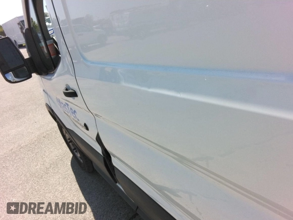 2016 Ford Transit Cargo с VIN 1FTYE1YM0GKB48939, выставлен на аукционе IAAI как лот 42511083 с пробегом 285 936 миль миль и . История ставок и продаж доступна на DreamBid. Изображение 13.