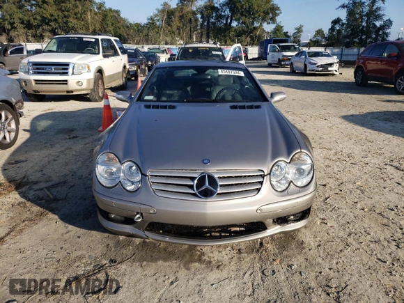 2005 Mercedes-Benz SL 55 AMG z VIN WDBSK74F45F089293, wystawiony jako Copart lot #85487394 z przebiegiem 34 153 mil mil oraz Szkoda całkowita • Salvage title. Historia ofert i sprzedaży dostępna na DreamBid. Obrazek 5.