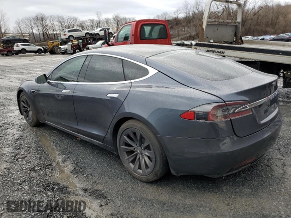 2020 Tesla Model S Long Range with VIN 5YJSA1E25LF369772, listed as a Copart auction lot 48212575 with 20,686 mi miles and Non repairable. Bid and sale history available at DreamBid. Image 2.