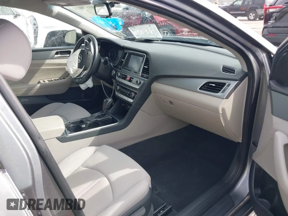 2018 Hyundai Sonata SEL with VIN 5NPE34AF7JH641934, listed as a IAAI auction lot 41879824 with 23,958 mi miles and . Bid and sale history available at DreamBid. Image 5.