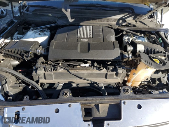 2015 Land Rover Range Rover with VIN SALGS3VF3FA217786, listed as a Copart auction lot 79702883 with 84,373 mi miles and . Bid and sale history available at DreamBid. Image 12.