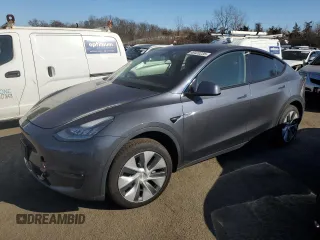 2021 Tesla Model Y Standard Range with VIN 5YJYGDED8MF115065, listed as a Copart auction lot 49420235 with 111,018 mi miles and Salvage Title. Bid and sale history available at carsss.com. Image 1.