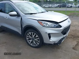 2020 Ford Escape Titanium с VIN 1FMCU9J99LUB45758, выставлен на аукционе IAAI как лот 42286143 с пробегом 51 177 миль миль и . История ставок и продаж доступна на DreamBid. Изображение 6.