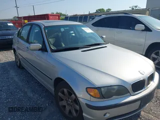 2004 BMW 3 Series 325i with VIN WBAET37484NJ95147, listed as a IAAI auction lot 42582889 with 246,354 mi miles and . Bid and sale history available at DreamBid. Image 1.