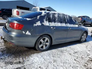 2014 Volkswagen Jetta with VIN 3VWWL7AJ4EM440676, listed as a Copart auction lot 84370904 with 456,495 mi miles and Non repairable. Bid and sale history available at DreamBid. Image 3.