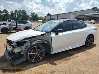 2019 Toyota Camry XSE with VIN 4T1B61HK4KU266535, listed as a Copart auction lot 54167505 with 96,711 mi miles and Clean Title. Bid and sale history available at carsss.com. Image 1.