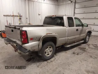 2004 Chevrolet Silverado 1500 Z71 with VIN 1GCEK19T94Z242001, listed as a IAAI auction lot 41273894 with Not Provided miles and . Bid and sale history available at DreamBid. Image 4.