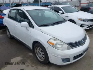 2007 Nissan Versa 1.8 SL with VIN 3N1BC11E27L438700, listed as a IAAI auction lot 41896381 with 199,425 mi miles. Bid and sale history available at carsss.com. Image 1.