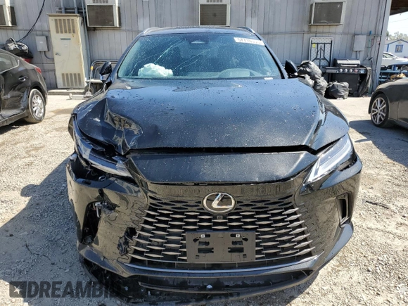 2024 Lexus RX 450h+ Luxury z VIN JTJCJMGA2R2021916, wystawiony jako Copart lot #57710955 z przebiegiem 10 959 mil mil oraz Szkoda całkowita • Salvage title. Historia ofert i sprzedaży dostępna na DreamBid. Obrazek 5.