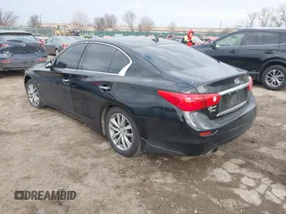 2015 Infiniti Q50 with VIN JN1BV7AR5FM392624, listed as a IAAI auction lot 41667327 with 53,589 mi miles. Bid and sale history available at carsss.com. Image 3.