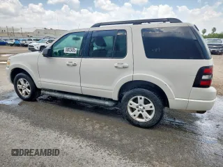 2010 Ford Explorer XLT z VIN 1FMEU6DE4AUA03606, wystawiony jako Copart lot #59323435 z przebiegiem 237 610 mil mil oraz Czysty tytuł • Clean title. Historia ofert i sprzedaży dostępna na DreamBid. Obrazek 2.