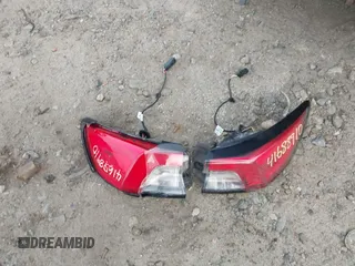 2020 Ford Escape SE с VIN 1FMCU9G62LUB56744, выставлен на аукционе IAAI как лот 41688910 с пробегом 34 999 миль миль и . История ставок и продаж доступна на DreamBid. Изображение 12.