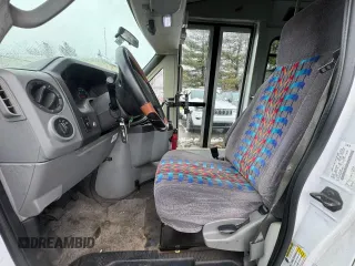 2012 Ford Econoline Cargo with VIN 1FDEE3FS3CDA11858, listed as a Copart auction lot 50528315 with 181,190 mi miles and Clean Title. Bid and sale history available at DreamBid. Image 5.