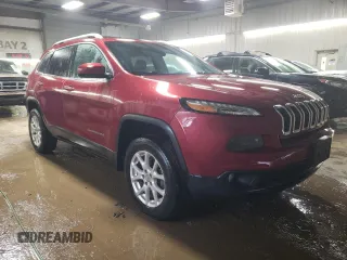 2015 Jeep Cherokee Latitude with VIN 1C4PJMCS5FW624799, listed as a Copart auction lot 52339795 with 142,681 mi miles and Salvage Title. Bid and sale history available at DreamBid. Image 4.