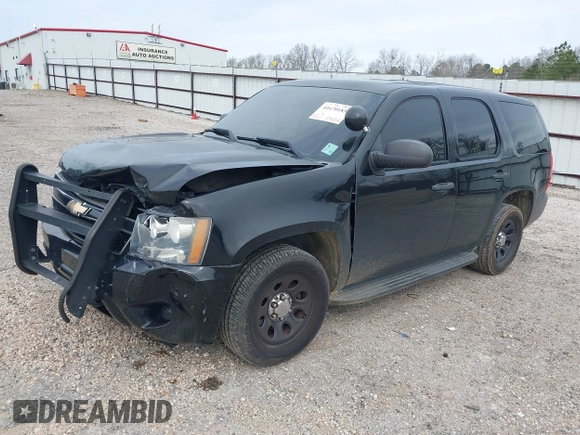 2011 Chevrolet Tahoe Commercial with VIN 1GNLC2E01BR289534, listed as a IAAI auction lot 41670183 with 119,422 mi miles and . Bid and sale history available at DreamBid. Image 2.
