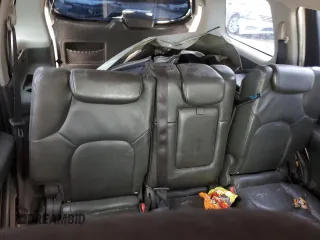 2005 Nissan Pathfinder LE z VIN 5N1AR18W65C712328, wystawiony jako Copart lot #50329035 z przebiegiem Nie podano mil oraz Nie do naprawy. Historia ofert i sprzedaży dostępna na DreamBid. Obrazek 10.