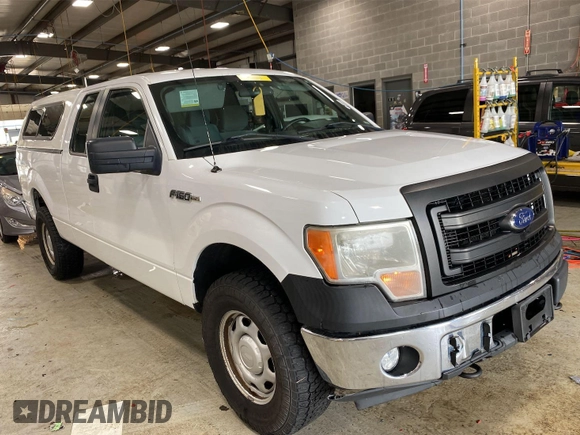 2013 Ford F-150 XL z VIN 1FTEX1EMXDFB60764, wystawiony jako IAAI lot #42566466 z przebiegiem 324 041 mil mil oraz . Historia ofert i sprzedaży dostępna na DreamBid. Obrazek 27.