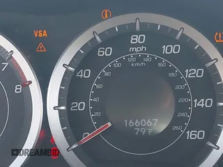 2010 Acura TSX z VIN JH4CU2F62AC034304, wystawiony jako IAAI lot #42129760 z przebiegiem 166 067 mil mil oraz . Historia ofert i sprzedaży dostępna na DreamBid. Obrazek 15.