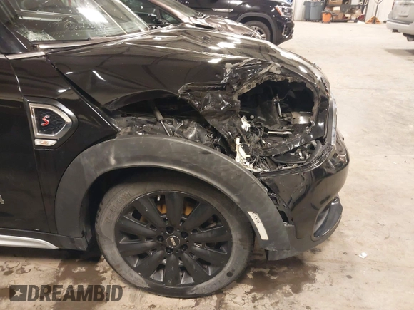 2019 MINI Countryman Cooper S с VIN WMZYT5C59K3G91029, выставлен на аукционе IAAI как лот 42039745 с пробегом 128 365 миль миль и . История ставок и продаж доступна на DreamBid. Изображение 6.
