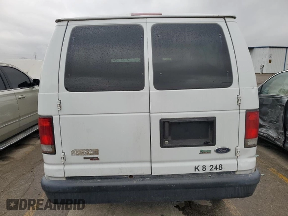 2014 Ford Econoline Passenger XL z VIN 1FBNE3BL8EDB20505, wystawiony jako Copart lot #86013044 z przebiegiem 176 981 mil mil oraz Tytuł czysty. Historia ofert i sprzedaży dostępna na DreamBid. Obrazek 6.