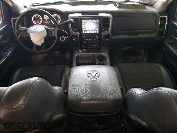 2017 Ram 2500 Big Horn z VIN 3C6UR5DL4HG648402, wystawiony jako Copart lot #53701995 z przebiegiem 112 348 mil mil oraz Szkoda całkowita • Salvage title. Historia ofert i sprzedaży dostępna na DreamBid. Obrazek 8.