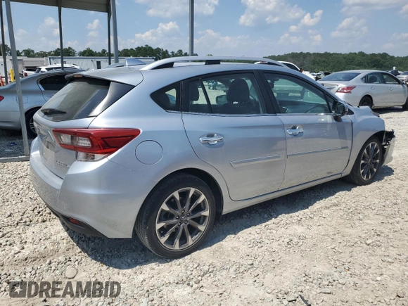 2020 Subaru Impreza Limited with VIN 4S3GTAU63L3713438, listed as a Copart auction lot 61822925 with 17,225 mi miles and Salvage title. Bid and sale history available at DreamBid. Image 3.