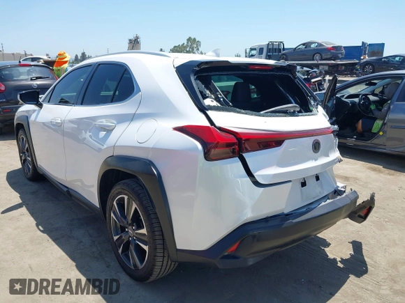 2020 Lexus UX 200 z VIN JTHX3JBH3L2029076, wystawiony jako IAAI lot #42554639 z przebiegiem 62 861 mil mil oraz . Historia ofert i sprzedaży dostępna na DreamBid. Obrazek 3.
