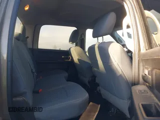 2015 Ram 2500 Tradesman с VIN 3C6UR5HL3FG629072, выставлен на аукционе IAAI как лот 41296490 с пробегом 211 318 миль миль и . История ставок и продаж доступна на DreamBid. Изображение 8.