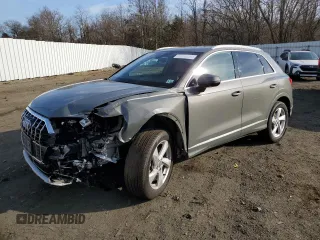 2020 Audi Q3 Premium Plus with VIN WA1BECF34L1010214, listed as a Copart auction lot 46989625 with 15,974 mi miles and Salvage Title. Bid and sale history available at carsss.com. Image 1.