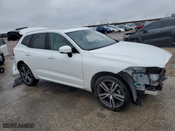 2021 Volvo XC60 Momentum with VIN YV4102DK6M1744632, listed as a Copart auction lot 79962784 with 117,766 mi miles and Salvage Title. Bid and sale history available at carsss.com. Image 4.