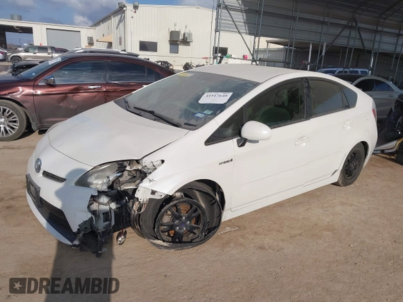 2013 Toyota Prius One with VIN JTDKN3DU0D5678426, listed as a IAAI auction lot 41517640 with 121,740 mi miles. Bid and sale history available at carsss.com. Image 17.