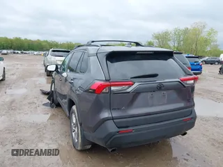 2023 Toyota RAV4 XLE с VIN 2T3P1RFV3PW351459, выставлен на аукционе IAAI как лот 42190233 с пробегом 135 562 миль миль и . История ставок и продаж доступна на DreamBid. Изображение 3.